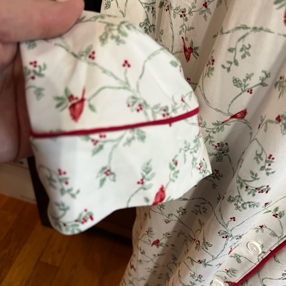 Charter Club Women's Notched-Collar Cardinal Designed Sleepshirt, NWT - Picture 5 of 8